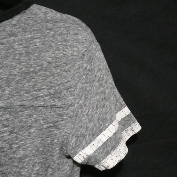 AMERICAN EAGLE OUTFITTERS | small | Short Sleeve Crew Neck Shirt With Stripes - Picture 13 of 16